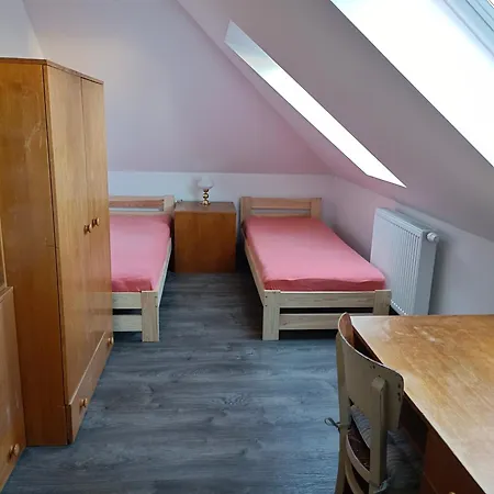 Za Lesem Homestay szállás