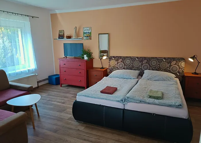Privatunterkunft Za Lesem Červený Kostelec